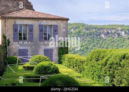 Giardini Marquyssac vicino Beynac lungo il fiume Dordogna nella regione del Perdigord in Francia Foto Stock