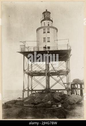 Texas - Galveston. Galveston Jetty Light Station, Texas. Stazione di ripresa 200 piedi Est. Foto Stock