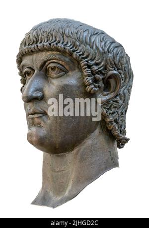 La colossale testa in bronzo di Costantino il Grande nel Palazzo dei Conservatori, parte dei musei Capitolini di Roma, Italia. Foto Stock