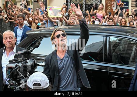 Parigi, Francia. 18th luglio 2022. Brad Pitt - Premiere di Bullet Train a le Grand Rex a Parigi (Photo by Lionel Urman/Sipa USA) Credit: Sipa USA/Alamy Live News Foto Stock