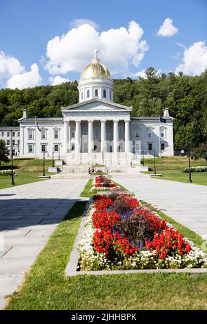 Il palazzo del campidoglio del Vermont state House su state Street nella capitale di Montpelier, Vermont, USA. Foto Stock