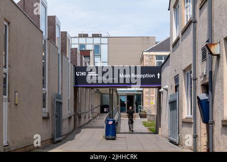 18 luglio 2022. UHI Moray, Moray Street, Elgin, Moray, IV30 1JJ. Questo è il nuovo logo e cartellonistica di UHI Moray. Credit - Jasperimage/AlamyLiveNews Foto Stock