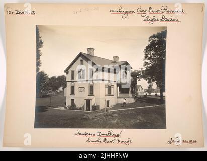 A - Michigan City. Michigan City East Pierhead Light Station, Indiana. Residenza del custode, se, 200 piedi Foto Stock