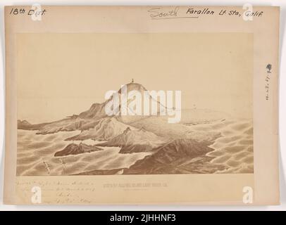 CA - Farallon sud. South Farallon Light Station, California. Guardando se, distanza 800 yarde. Foto Stock