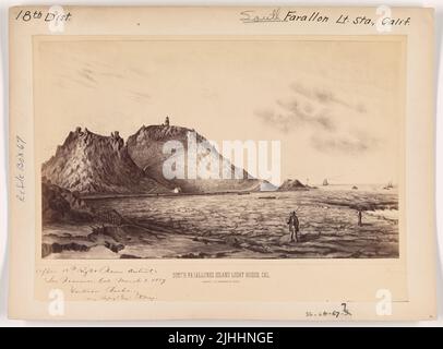 CA - Farallon sud. South Farallon Light Station, California. Guardando NE, distanza 200 metri. Foto Stock