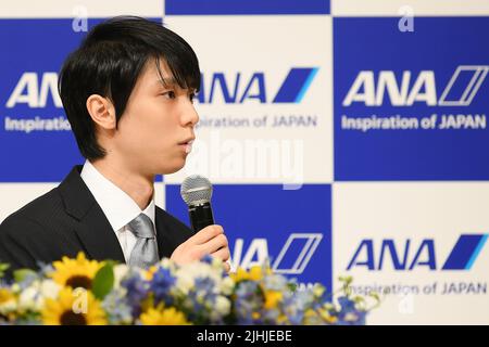 Tokyo, Giappone. 19th luglio 2022. Lo skater giapponese Hanyu Yuzuru partecipa ad una conferenza stampa a Tokyo, Giappone, 19 luglio 2022. Credit: Hua Yi/Xinhua/Alamy Live News Foto Stock