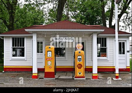 Soulsby Shell distributore di benzina del 1926, Mt. Olive, Illinois, Stati Uniti d'America Foto Stock