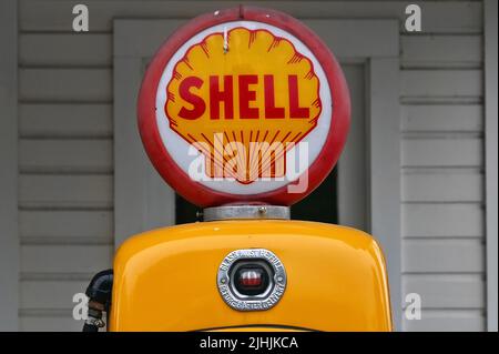 Soulsby Shell distributore di benzina del 1926, Mt. Olive, Illinois, Stati Uniti d'America Foto Stock