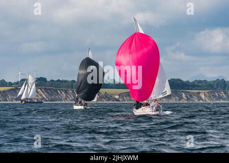 Kiel, Germania, settembre 2021 J70 regata di vela di classe, un keelboat, nel fiordo esterno al largo di Strande Foto Stock