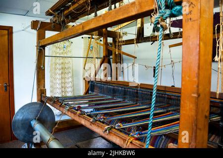 Telaio in legno nel negozio di Eddie Doherty ad Ardara, Irlanda. Foto Stock