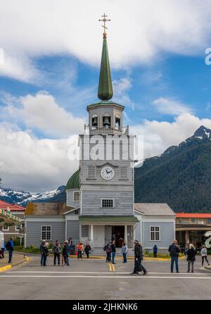 Sitka, AK - 8 giugno 2022: Esterno della cattedrale ortodossa restaurata di Sitka in Alaska Foto Stock