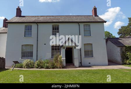 Llwyn-yr-eos Farm, edificio classificato grado 2. St Fagans Museum, Cardiff. Estate 2022. Luglio Foto Stock