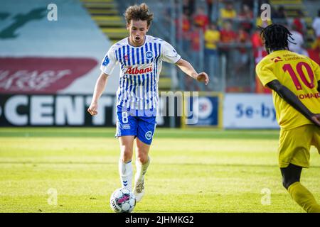 Odense, Danimarca. 18th luglio 2022. Jakob Breum (8) di OB visto durante la partita Superliga del 3F tra Odense Boldklub e FC Nordsjaelland al Parco Naturale dell'energia di Odense. (Photo Credit: Gonzales Photo/Alamy Live News Foto Stock