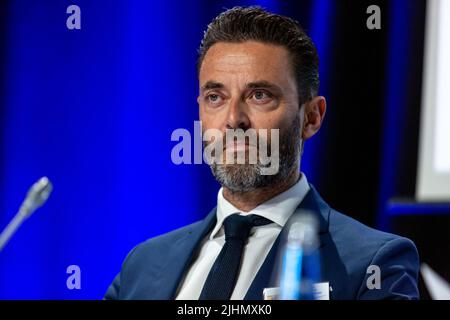 Cracovia, Polonia. 19th luglio 2022. Stefano MALLIA, Presidente del Gruppo dei datori di lavoro, interviene durante la Conferenza sul Soccorso e la ricostruzione dell'Ucraina e la sua prospettiva europea organizzata dal Comitato economico e sociale europeo nel Centro Congressi di Cracovia (Polonia) il 19 luglio 2022.la conferenza ha lo scopo di discutere le strategie e le esigenze dell'Ucraina nel suo cammino verso la ricostruzione, In particolare nel contesto della sua domanda di adesione all'UE. (Foto di Dominika Zarzycka/Sipa USA) Credit: Sipa USA/Alamy Live News Foto Stock