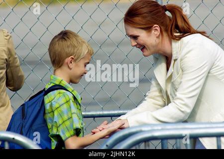 CHRISTOPHER KUVALESKI, Julianne Moore, dimenticato, 2004 Foto Stock