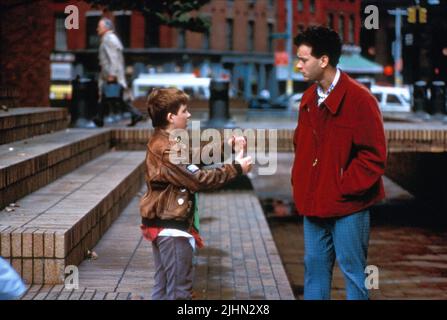 JARED RUSHTON, Tom Hanks, grande, 1988 Foto Stock