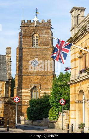 Chiesa di San Lorenzo, Chantry Lane, Towcester, Northamptonshire, England, Regno Unito Foto Stock