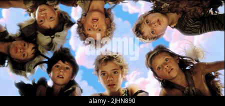 GEORGE MACKAY, RUPERT SIMONIAN, HARRY EDEN, JEREMY SUMPTER, Theodore CHESTER, PATRICK GOOCH, LACHLAN GOOCH, PETER PAN, 2003 Foto Stock