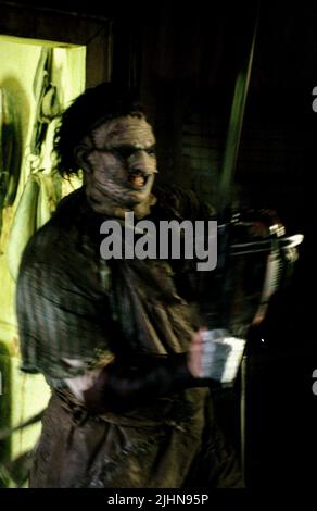 ANDREW BRYNIARSKI, Il Texas Chainsaw Massacre, 2003 Foto Stock