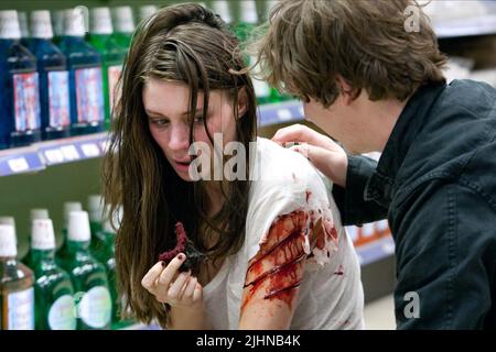 ROONEY MARA, KYLE GALLNER, un incubo su Elm Street, 2010 Foto Stock