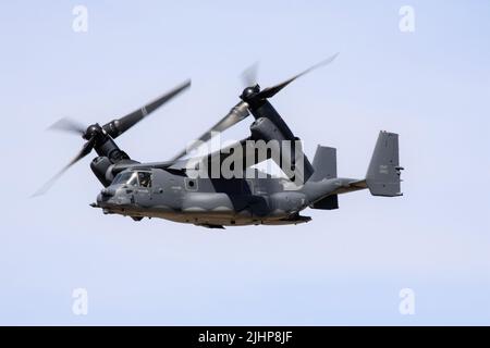 Fairford, Regno Unito, 16th luglio 2022. La US Air Force ha dimostrato le capacità della Bell Boeing CV-22B Osprey del 7th Special Operations Squadron al RIAT 2022 di Fairford, Regno Unito Foto Stock