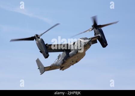 Fairford, Regno Unito, 16th luglio 2022. La US Air Force ha dimostrato le capacità della Bell Boeing CV-22B Osprey del 7th Special Operations Squadron al RIAT 2022 di Fairford, Regno Unito Foto Stock