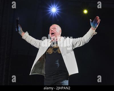 Arena, Verona, Italia, 18 luglio 2022, Jim Kerr durante Simple Minds - 40 anni di visite Tour - Concerto di Musica Foto Stock