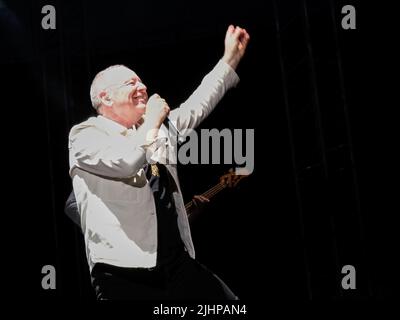 Arena, Verona, Italia, 18 luglio 2022, Jim Kerr durante Simple Minds - 40 anni di visite Tour - Concerto di Musica Foto Stock