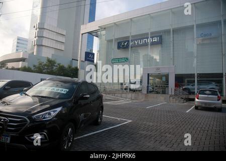 salvador, bahia, brasile - 19 luglio 2022: Facciata di una concessionaria Hyundai nella città di Salvador. Foto Stock
