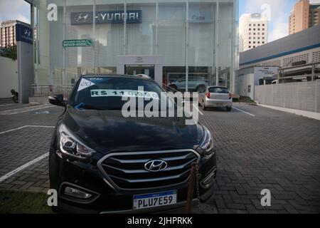 salvador, bahia, brasile - 19 luglio 2022: Facciata di una concessionaria Hyundai nella città di Salvador. Foto Stock