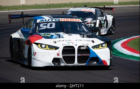 BMW M4 GT racing super auto azione veloce guida su asfalto pista. Imola, Italia, giugno 18 2022. DTM Foto Stock