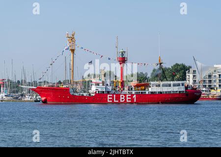 L'ex nave faro ELBE 1 Bürgermeister o'wald nel porto di Eckernförde, Germania Foto Stock