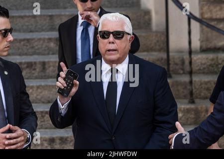 Harrison, Stati Uniti. 20th luglio 2022. Dennis basso partecipa ai funerali di Ivana Trump alla chiesa di St. Vincent Ferrer a New York il 20 luglio 2022. Ivana Trump, ex moglie dell’ex presidente Donald Trump morì il 14 luglio 2022 nella sua casa, aveva 73 anni. Ai funerali hanno partecipato l’ex presidente Donald Trump e sua moglie Melania Trump e il loro figlio Barron, nonché i figli di Donald Trump e Ivana Trump Ivankam Eric e Donald Jr e le loro famiglie, compresi i bambini. (Foto di Lev Radin/Sipa USA) Credit: Sipa USA/Alamy Live News Foto Stock