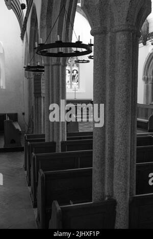 Interno di St Mawnan e St Stephen's Church, Mawnan, Cornovaglia Foto Stock