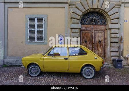 Fiat 127, famosa auto italiana dal 1970s. Foto Stock