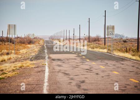 Vista laterale della famosa autostrada americana Route 66 Foto Stock