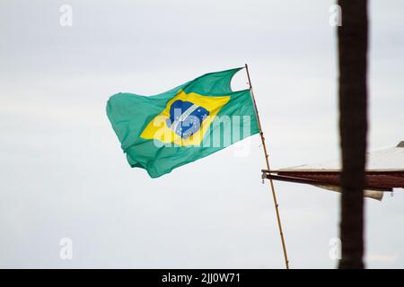 Bandiera brasiliana all'aperto a Rio de Janeiro. Foto Stock