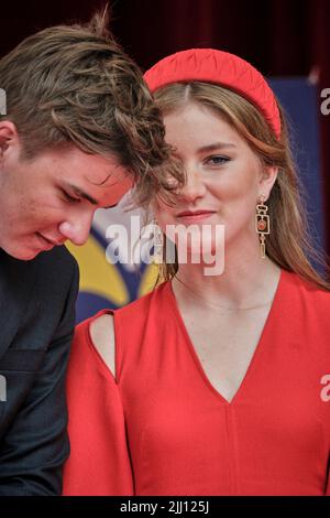 Il principe Gabriele del Belgio, la principessa Elisabetta, la duchessa di Brabante, partecipa ad una sfilata in occasione della Giornata Nazionale Belga, a Bruxelles, Belgio, il 21 luglio 2022. Foto di Olivier Polet Foto Stock