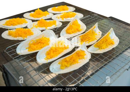 Misto di torta croccante tailandese (Kanom Buang) Foto Stock