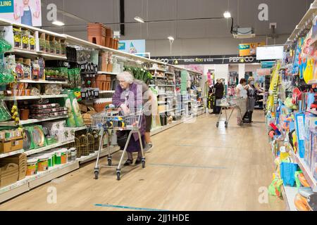 Poundland, Oldbury Green Retail Park, Oldbury, West Midlands Foto Stock