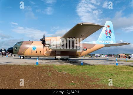 RAF Fairford, Gloucestershire, Regno Unito - Luglio 2019: A Guts Airline 345 Royal Jordanian C-130H Ercole dello squadrone di trasporto 3rd al RIAT 2019 Foto Stock