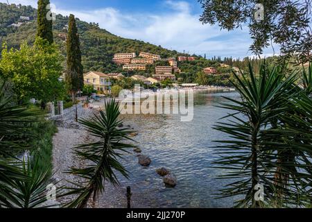 Vista dalla Casa Bianca della famiglia Durell sulla baia, isola di Corfù, Grecia Foto Stock