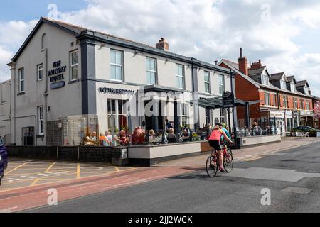 The Railway Hotel - JD Wetherspoon, Lytham St Annes, Lancashire, Inghilterra, Regno Unito Foto Stock