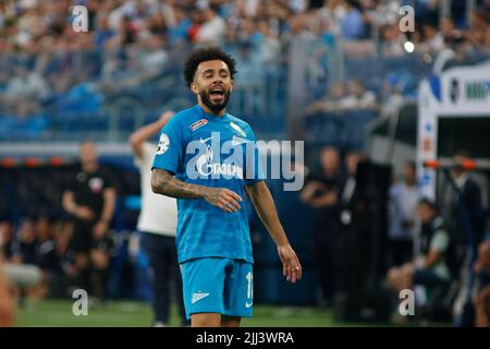 San Pietroburgo, Russia. 22nd luglio 2022. Claudio Luiz Rodrigues Parise Leonel, comunemente noto come Claudinho (No.11) di Zenit visto durante la partita di calcio della Russian Premier League tra Zenit San Pietroburgo e Krylia Sovetov Samara alla Gazprom Arena. Punteggio finale; Zenit 3:0 Krylia Sovetov. (Foto di Kashkkkovskij/Sipa USA) Credit: Sipa USA/Alamy Live News Foto Stock