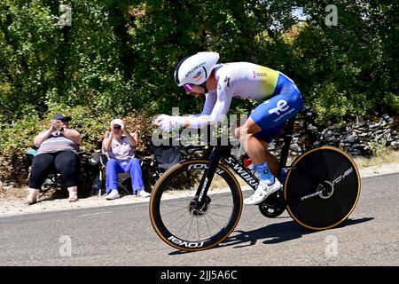 Rocamadour, Francia, 23rd luglio 2022. Peter Sagan della Slovacchia e TotalEnergies in azione durante la tappa 20 del Tour De France, Lacapelle-Marival a Rocamadour. Credit: Pete Goding/Alamy Live News Foto Stock