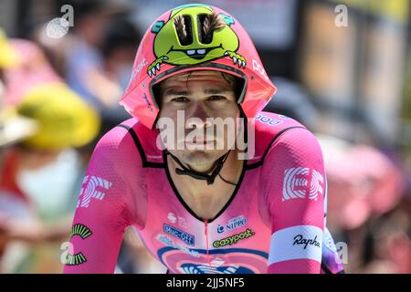 Francia. 23rd luglio 2022. Lo svizzero Stefan Bissegger della EF Education-EasyPost è stato illustrato in azione durante la tappa 20 della gara ciclistica Tour de France, un crono individuale del 40,7km da Lacapelle-Marival a Rocamadour, Francia, sabato 23 luglio 2022. Il Tour de France di quest'anno si svolge dal 01 al 24 luglio 2022. BELGA FOTO DAVID STOCKMAN - UK OUT Credit: Belga News Agency/Alamy Live News Foto Stock