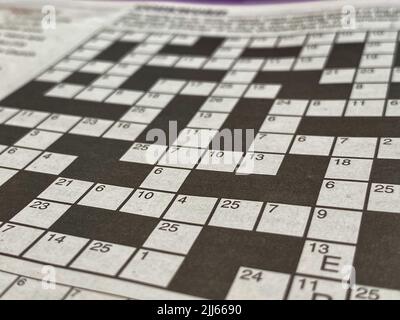 Puzzle di cruciverba in un giornale Foto Stock