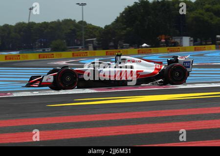 Le Castellet, Francia. 23rd luglio 2022. LE CASTELLET, FRANCIA, circuito Paul Ricard; 47, Mick SCHUMACHER, GER, Haas F1 Team, VF-22, motore F065, Gran Premio di Francia di Formula 1, LE CASTELLET, circuito Paul Ricard, francese F1 GP 2022, Formula uno, francese F1 Gran Premio - Formel 1 Grosser Preis von Frankreich - 23. LUGLIO 2022, credito: SPP Sport Press Foto. /Alamy Live News Foto Stock