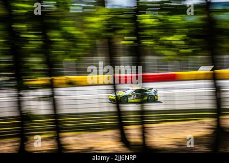 73 Max Kronberg, Daniel Blickle, Porsche 718 Cayman GT4 RS Clubsport W&S MOTORSPORT, in azione nel corso del round 5th della Championnat de France FFSA GT 2022 SRP Speedweek, dal 22 al 24 luglio a Spa-Francorchamps, Belgio - Foto Laurent Gayral / DPPI Foto Stock