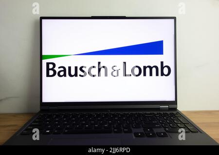 KONSKIE, POLONIA - 22 luglio 2022: Bausch & Lomb eye Health products Company logo visualizzato sullo schermo del computer portatile Foto Stock